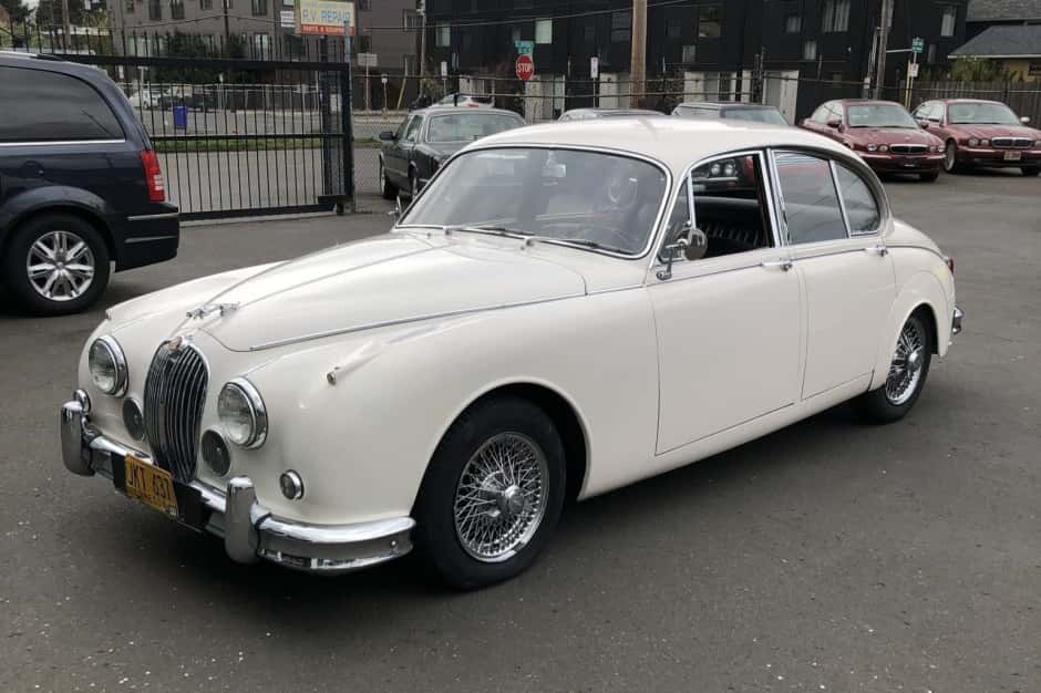 1963 Jaguar Mk II sold for $13,000