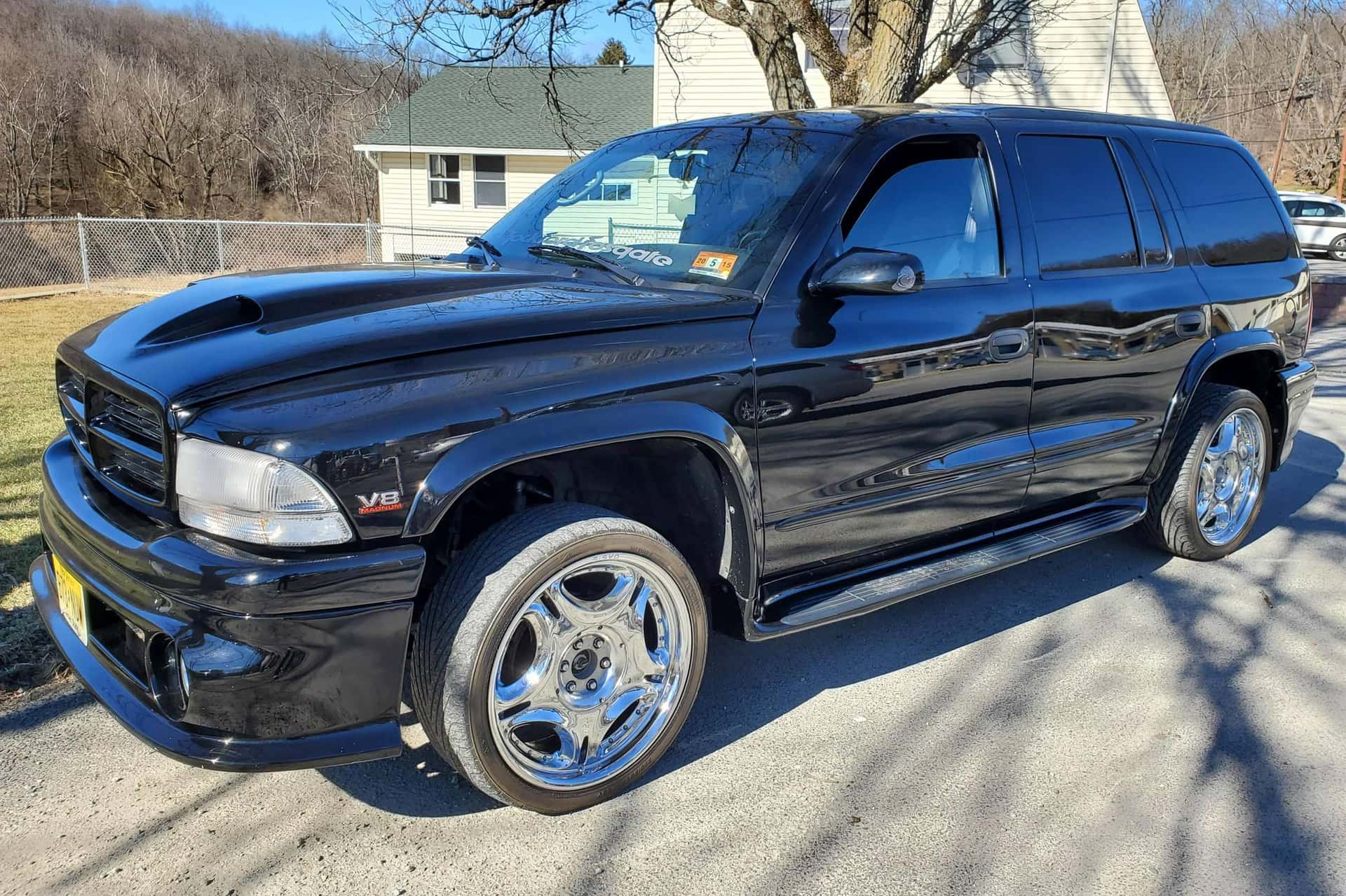 2000 Dodge Durango sold for $8,700