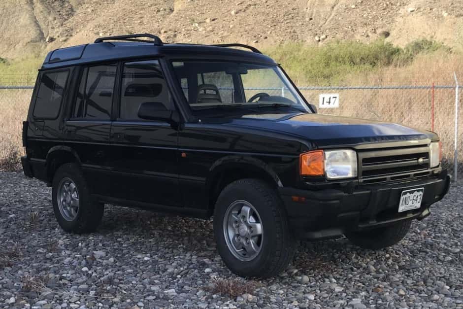 1994 Land Rover Discovery sold for $6,200