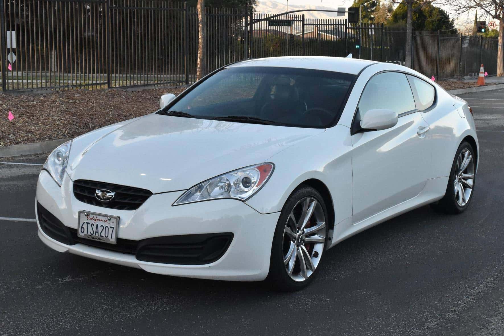 2012 Hyundai Genesis Coupe sold for $9,000