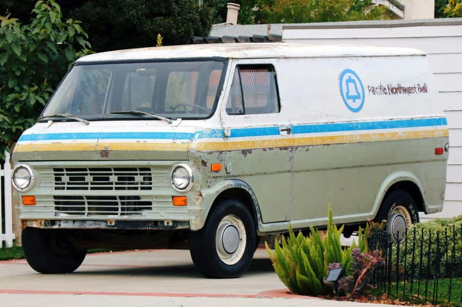 1974 Ford Econoline Van sold for $4,000