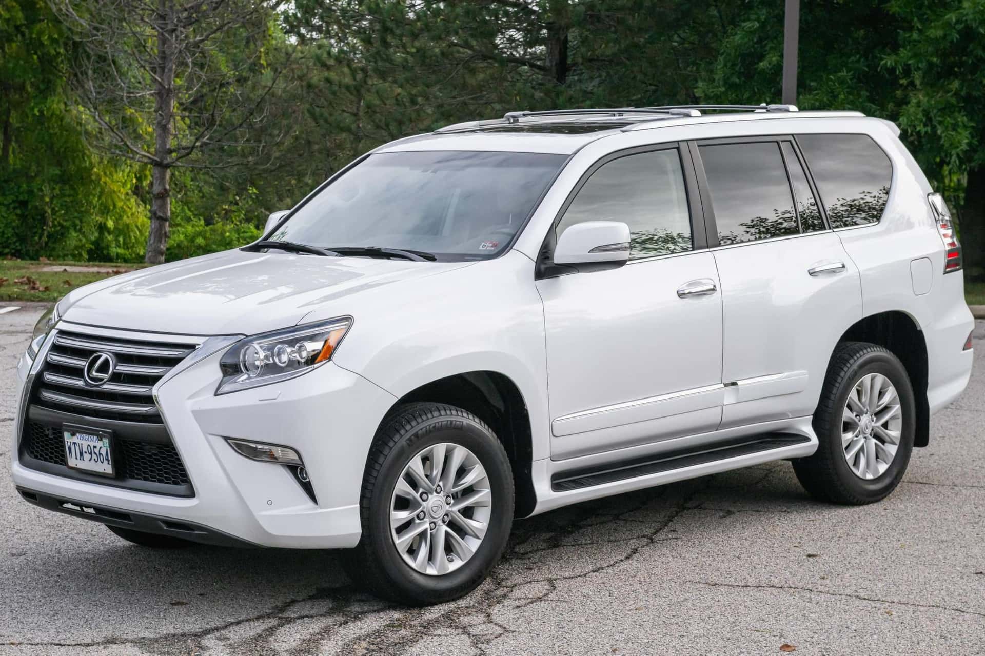 2015 Lexus GX sold for $23,000