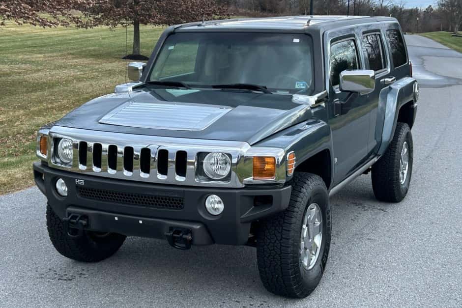 2006 Hummer H3 sold for $21,000