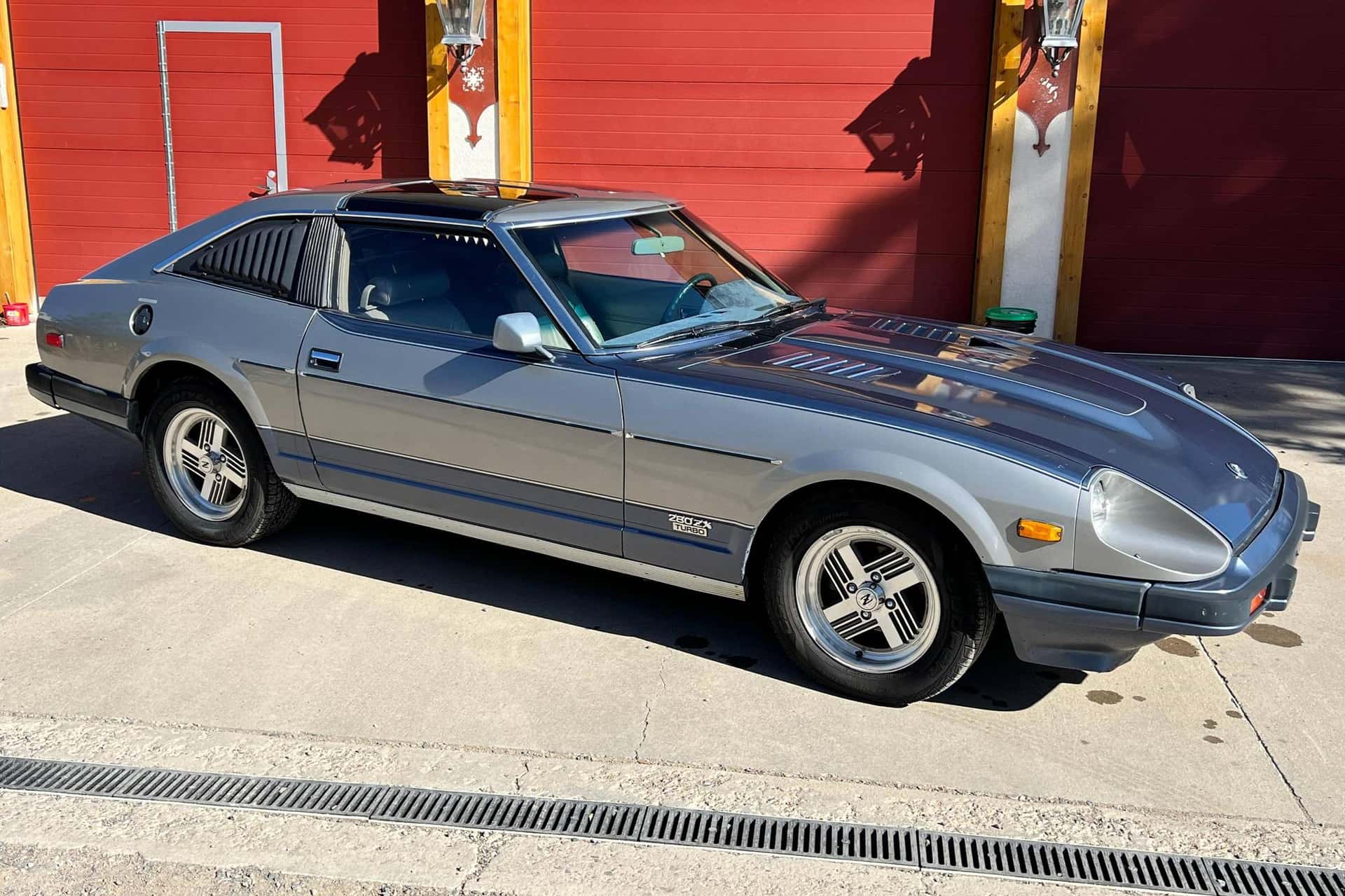 1983 Datsun 280ZX sold for $14,500