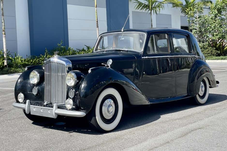 1951 Bentley Mark VI sold for $10,200