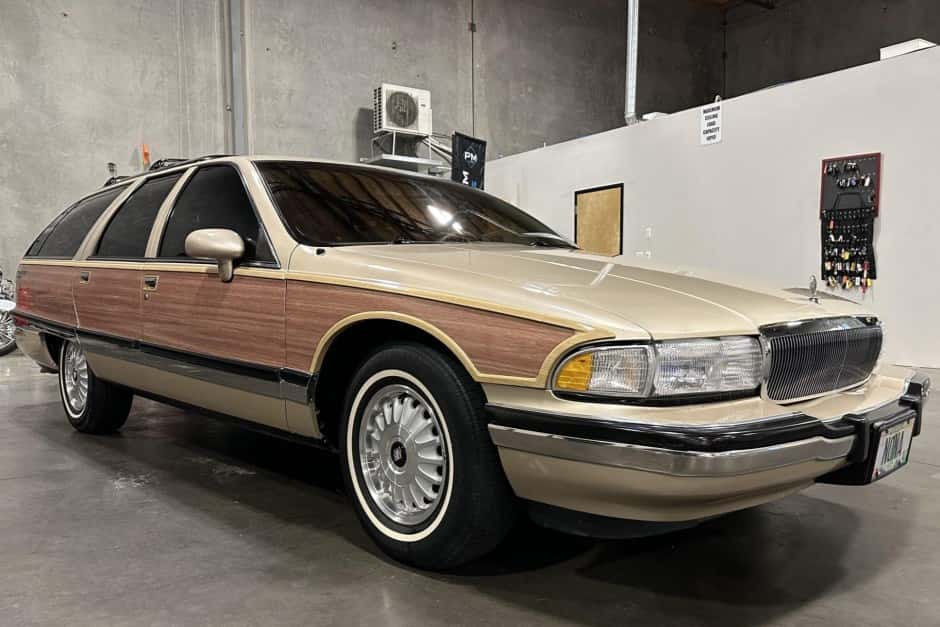 1994 Buick Roadmaster sold for $25,500