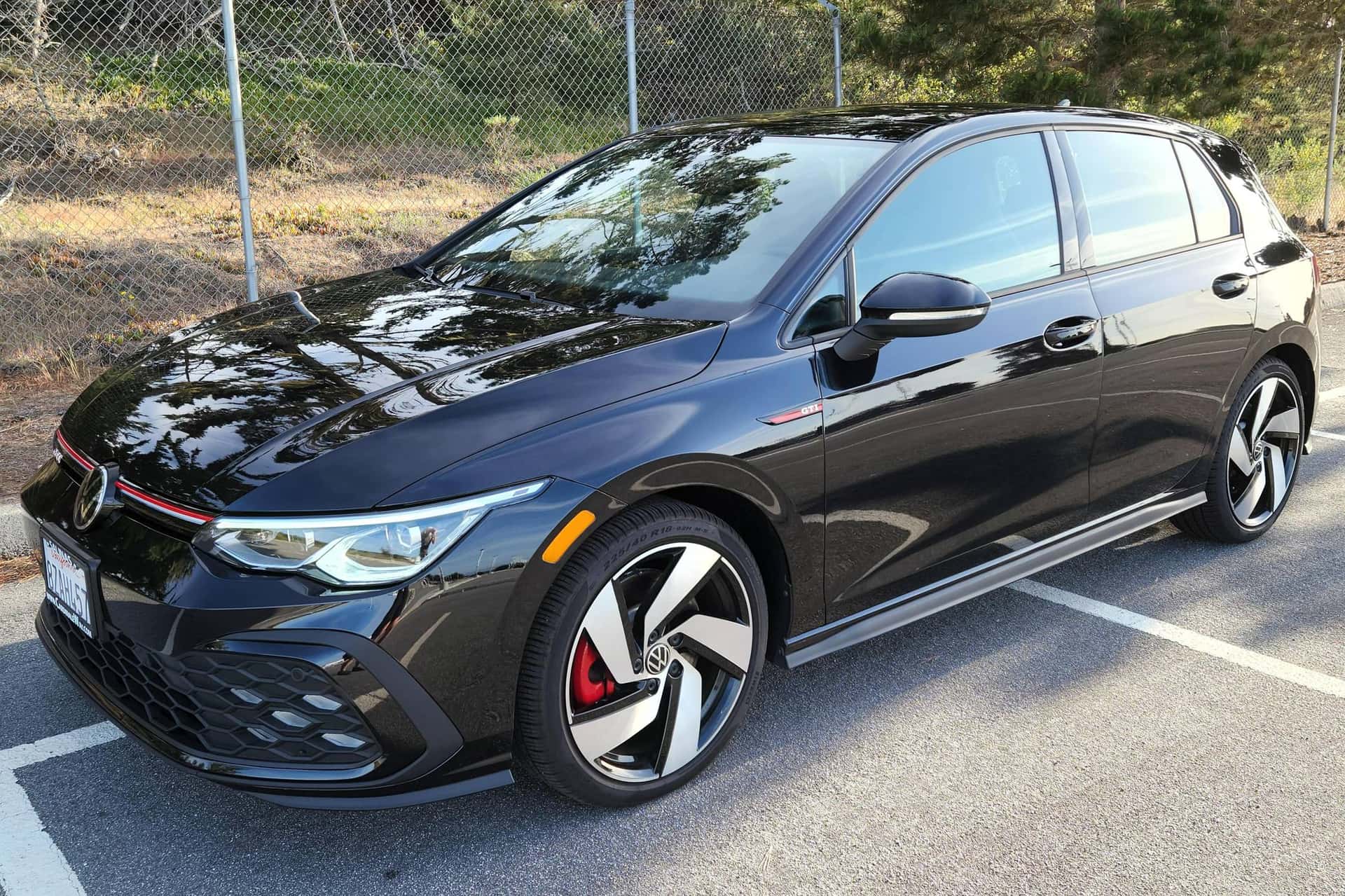 2022 Volkswagen Mk8 GTI sold for $31,250