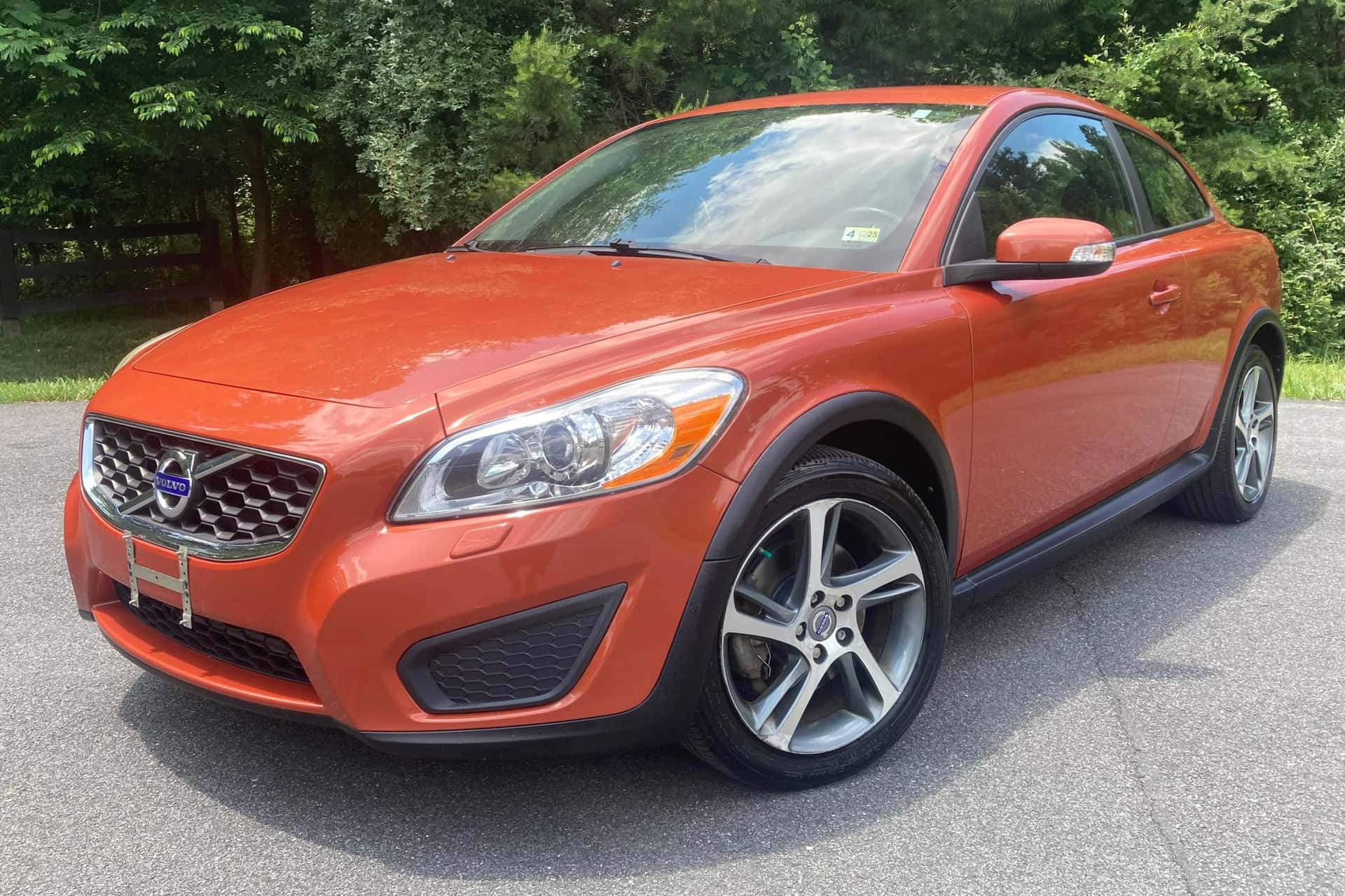 2013 Volvo C30 sold for $11,450