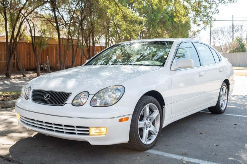 2000 Lexus GS sold for $16,750
