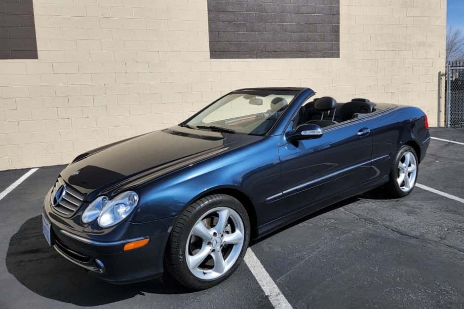 2005 Mercedes-Benz CLK-Class sold for $19,000