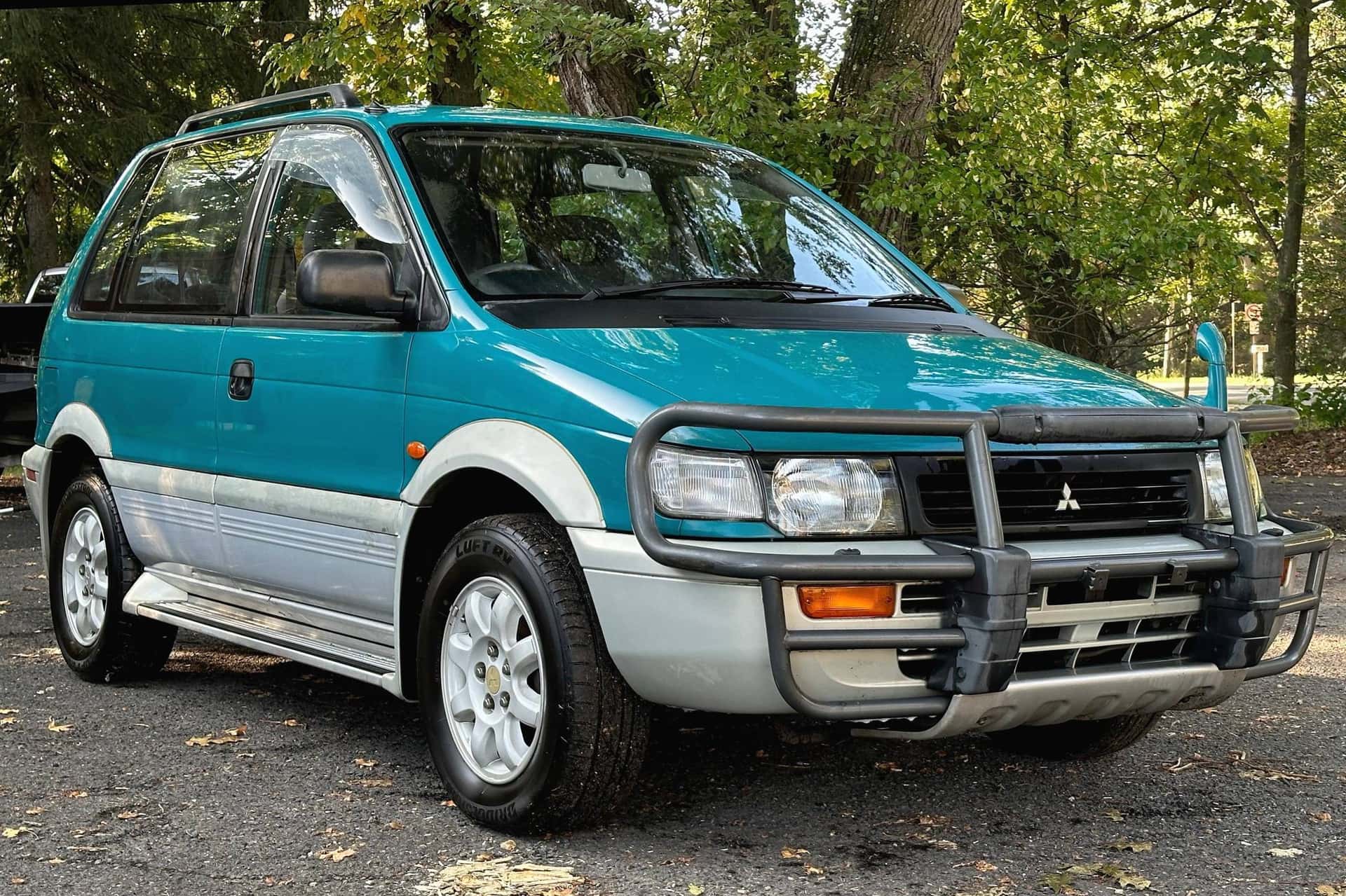 1994 Mitsubishi RVR sold for $6,500