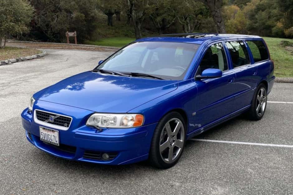 2006 Volvo V70R sold for $17,000