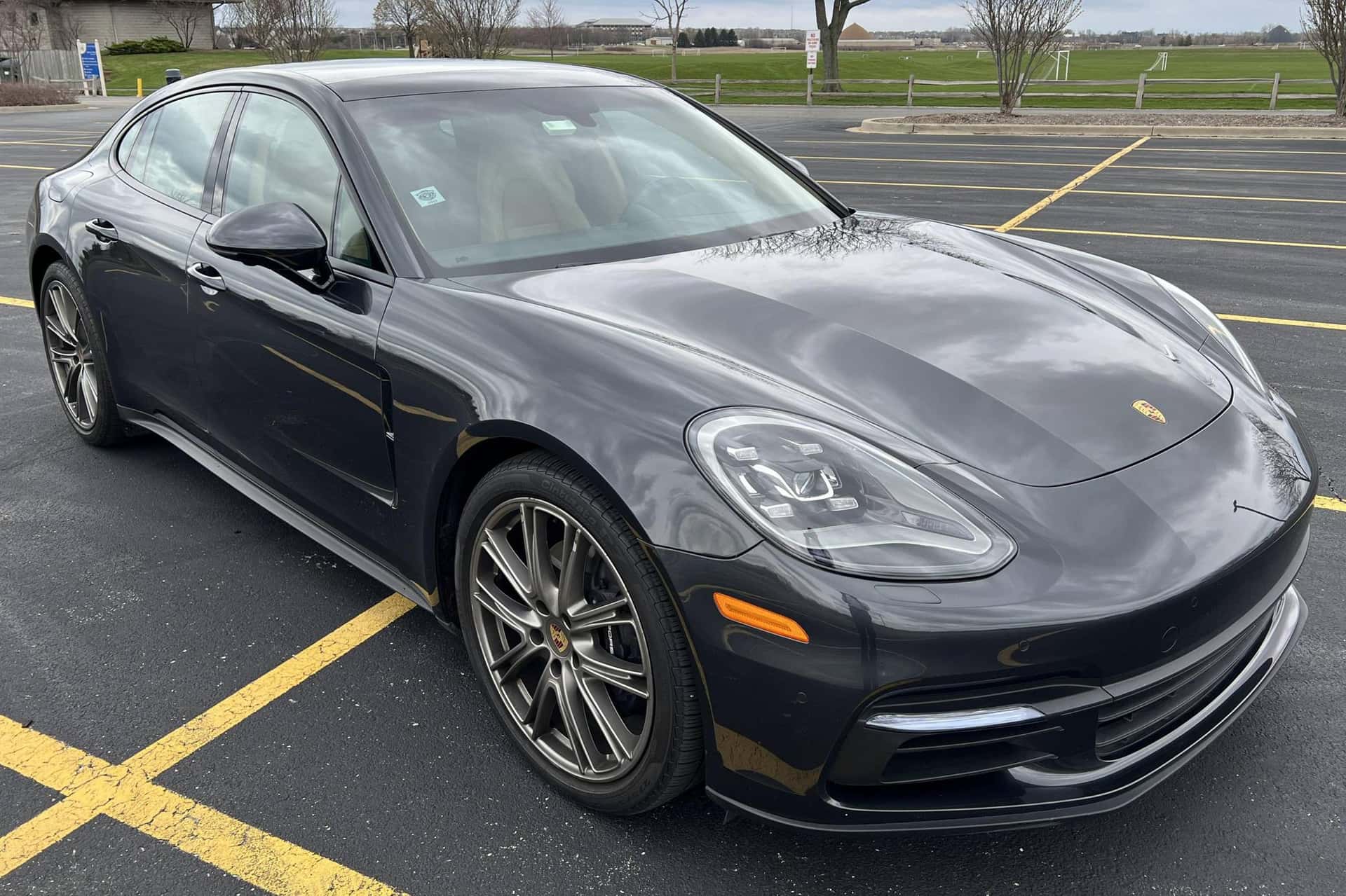 2020 Porsche Panamera sold for $83,000