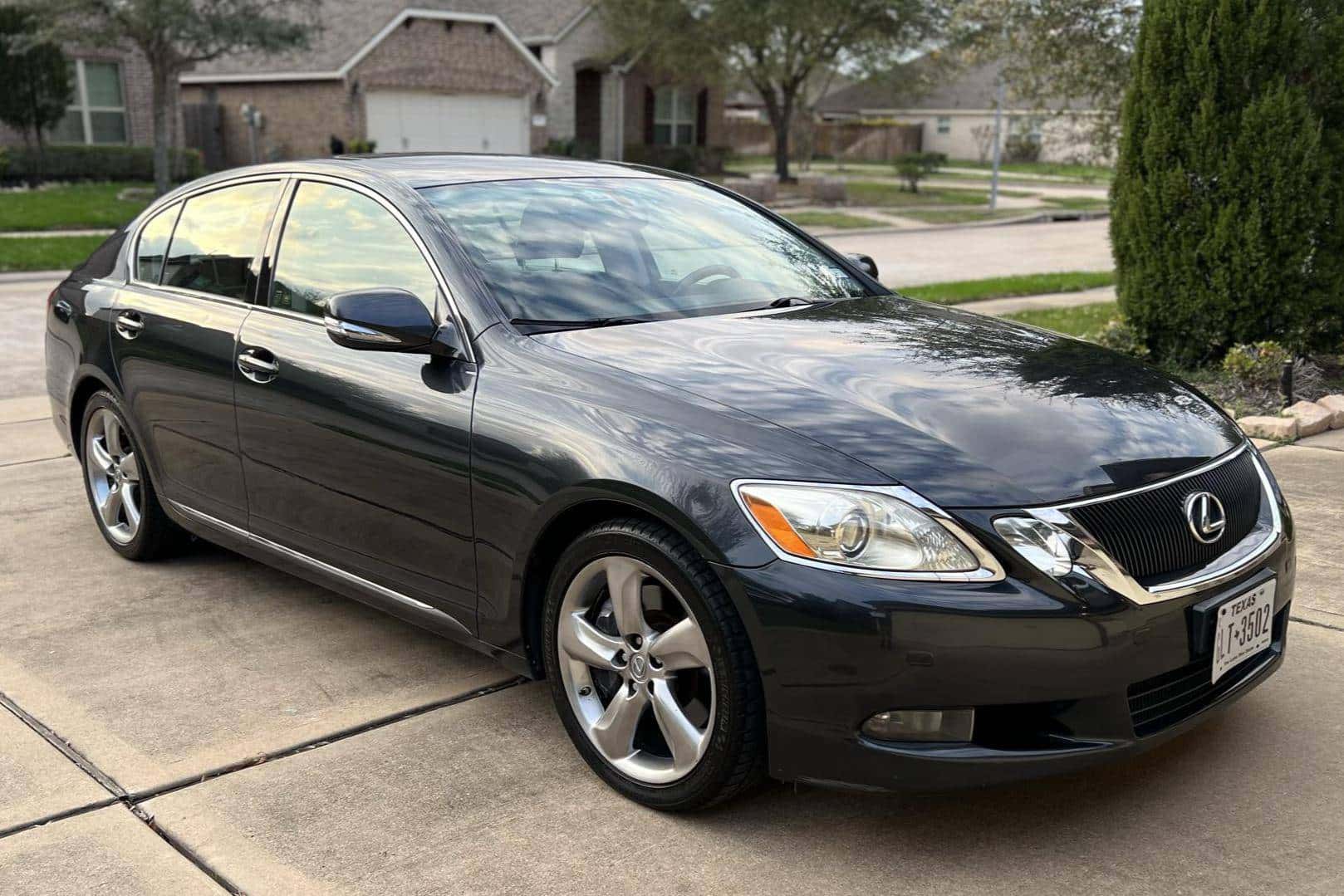 2008 Lexus GS sold for $12,250
