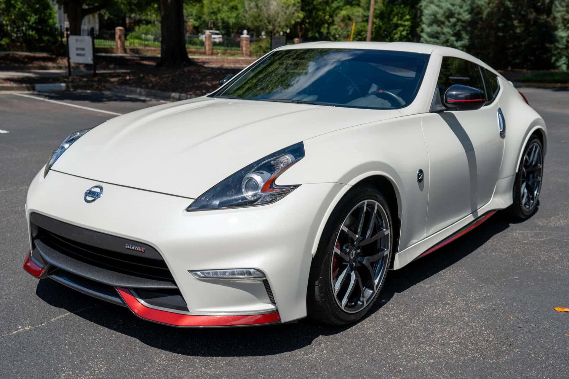 2016 Nissan 370Z sold for $28,500