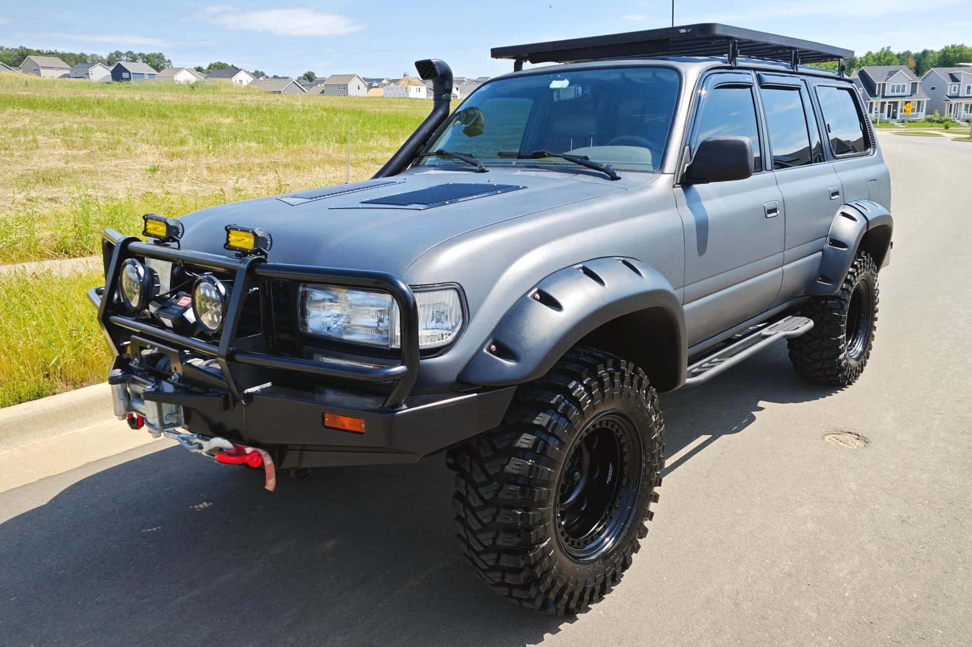 1996 Toyota Land Cruiser sold for $18,600