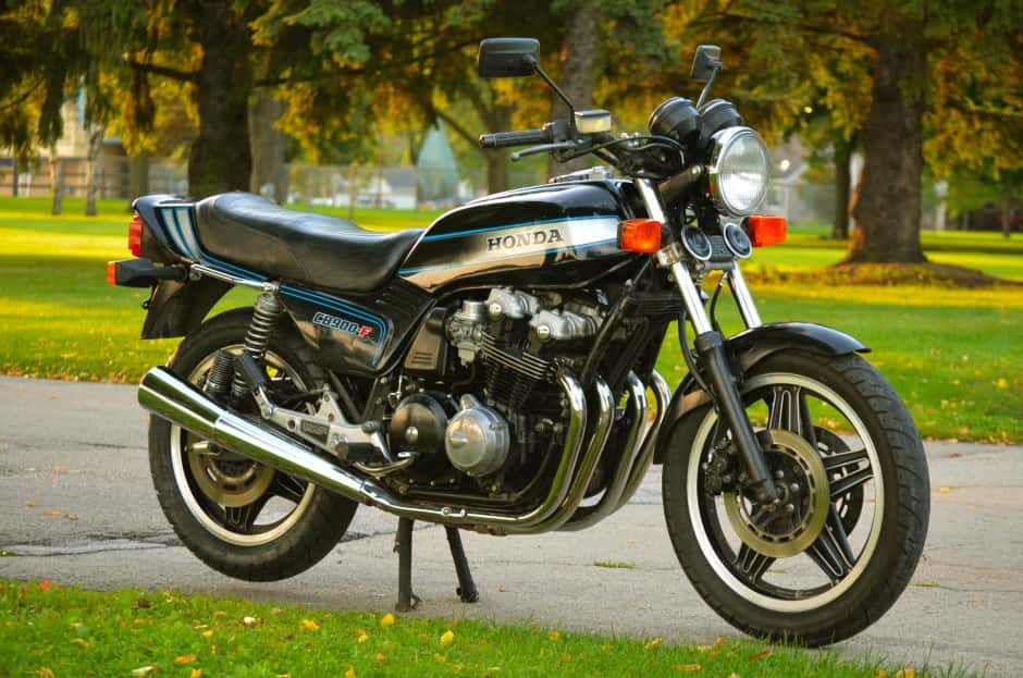 Honda GL1100 classic car