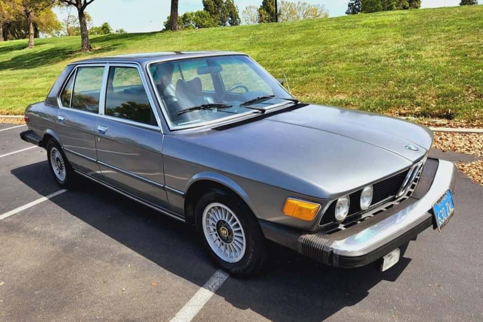 1980 BMW E12 5-Series sold for $25,600