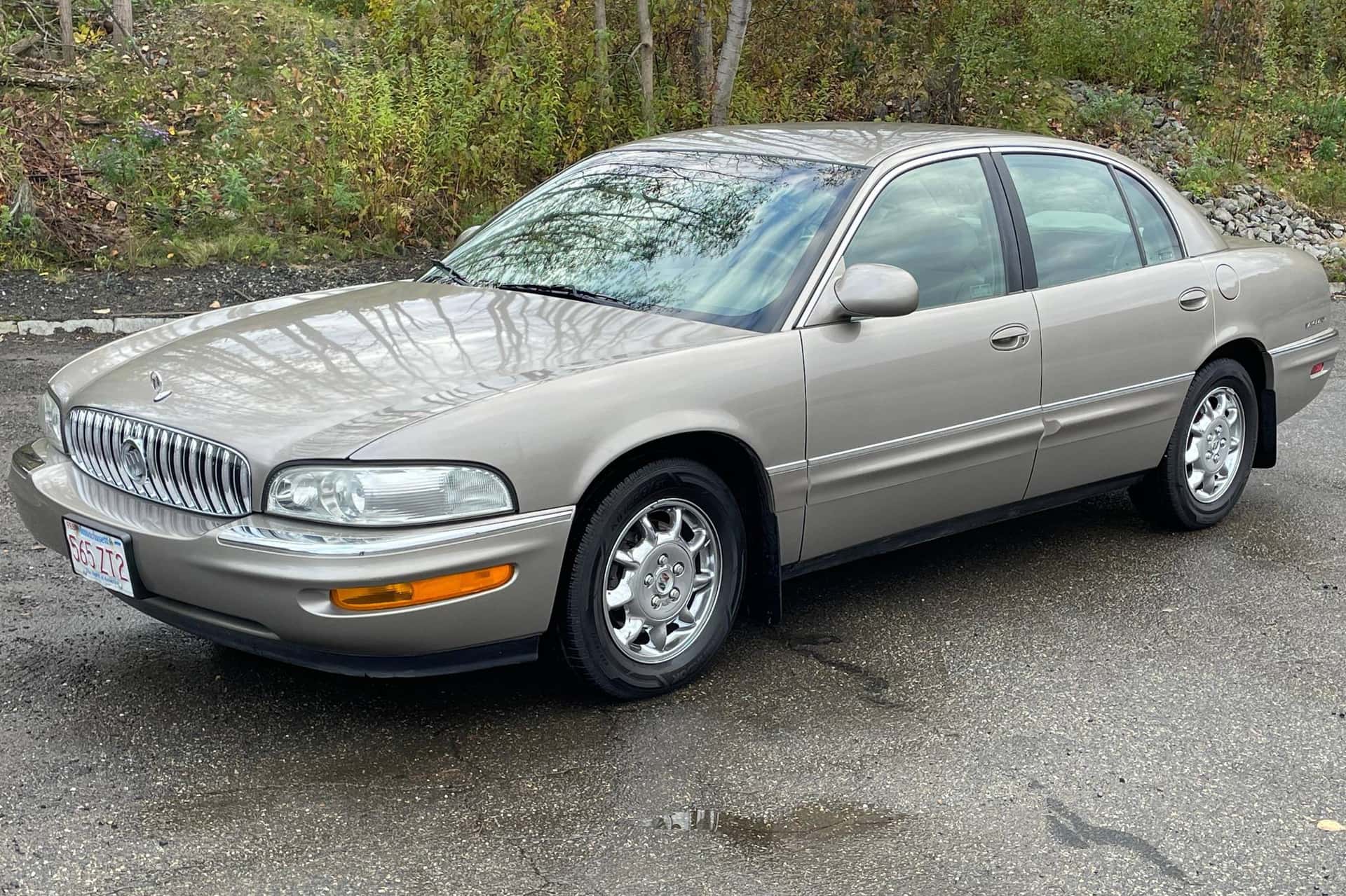 2003 Buick Park Avenue sold for $10,200
