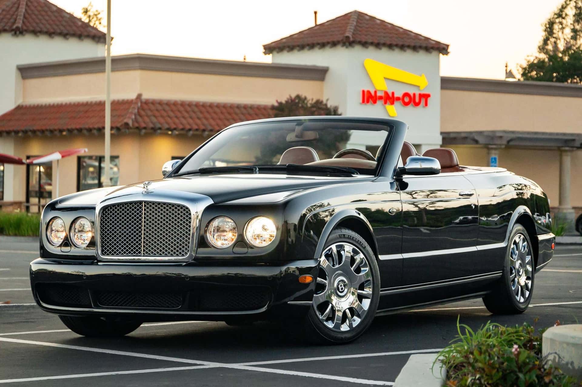2007 Bentley Azure sold for $55,500