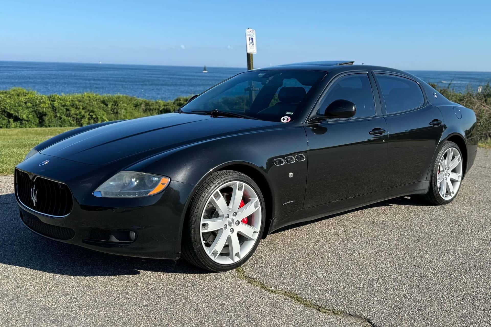 2013 Maserati Quattroporte sold for $13,610