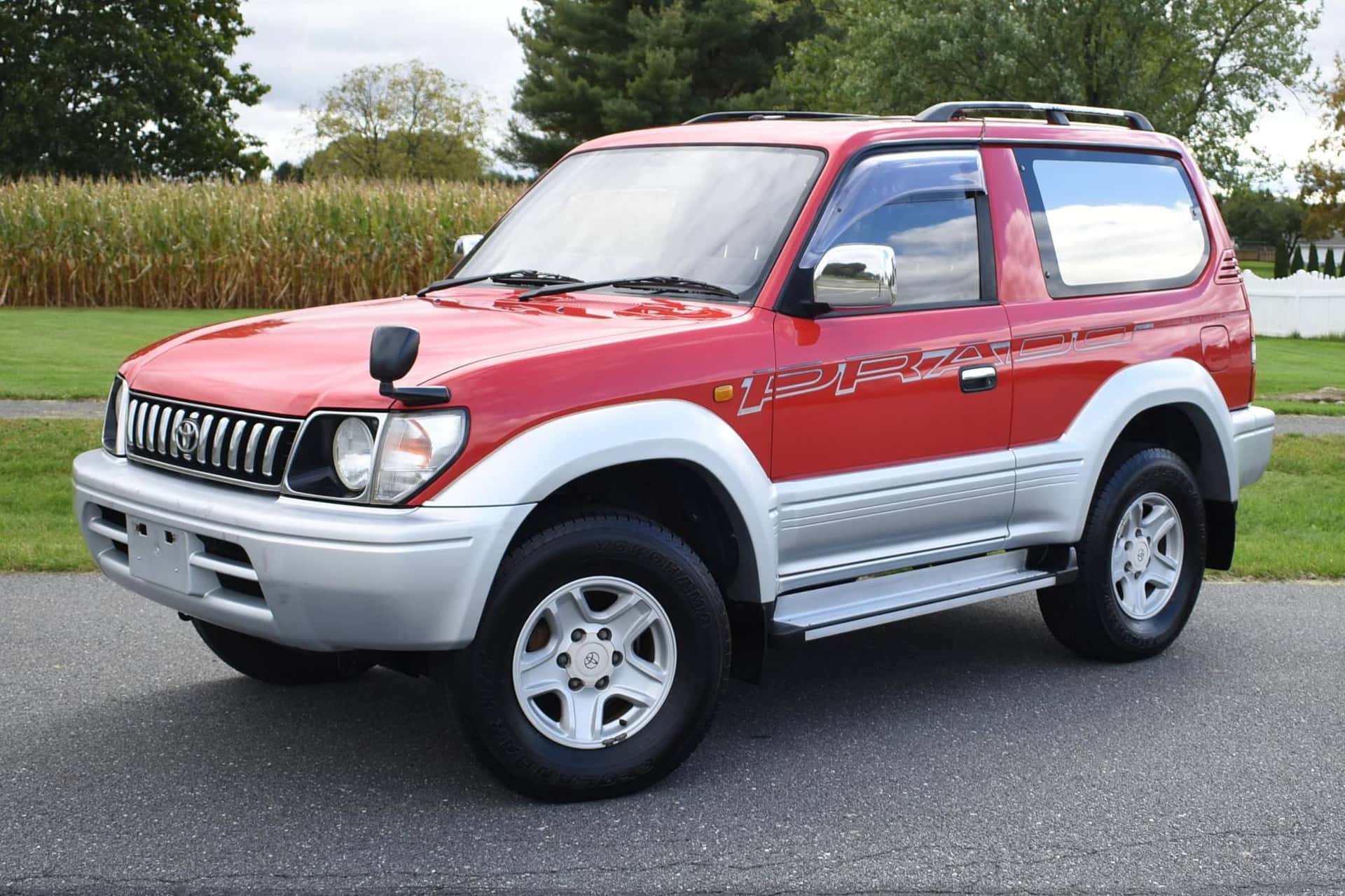 1996 Toyota Land Cruiser sold for $10,300