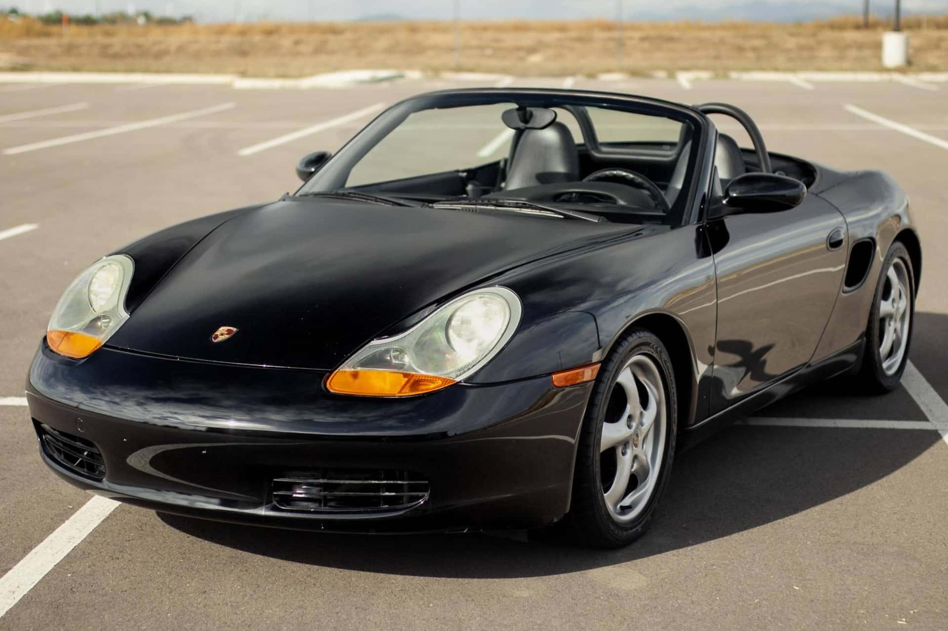 1998 Porsche 986 Boxster sold for $8,300