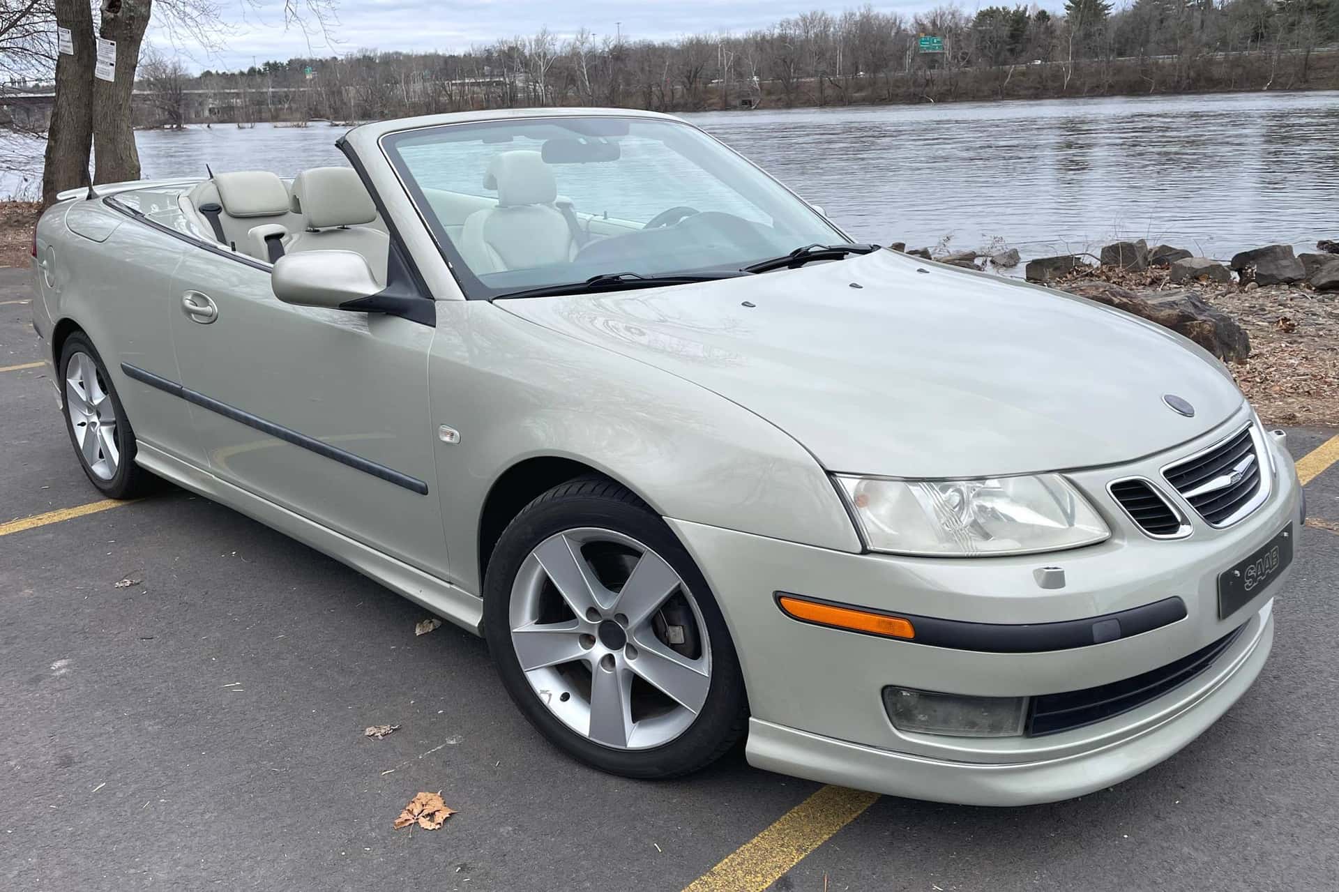 2007 Saab 9-3 sold for $8,200