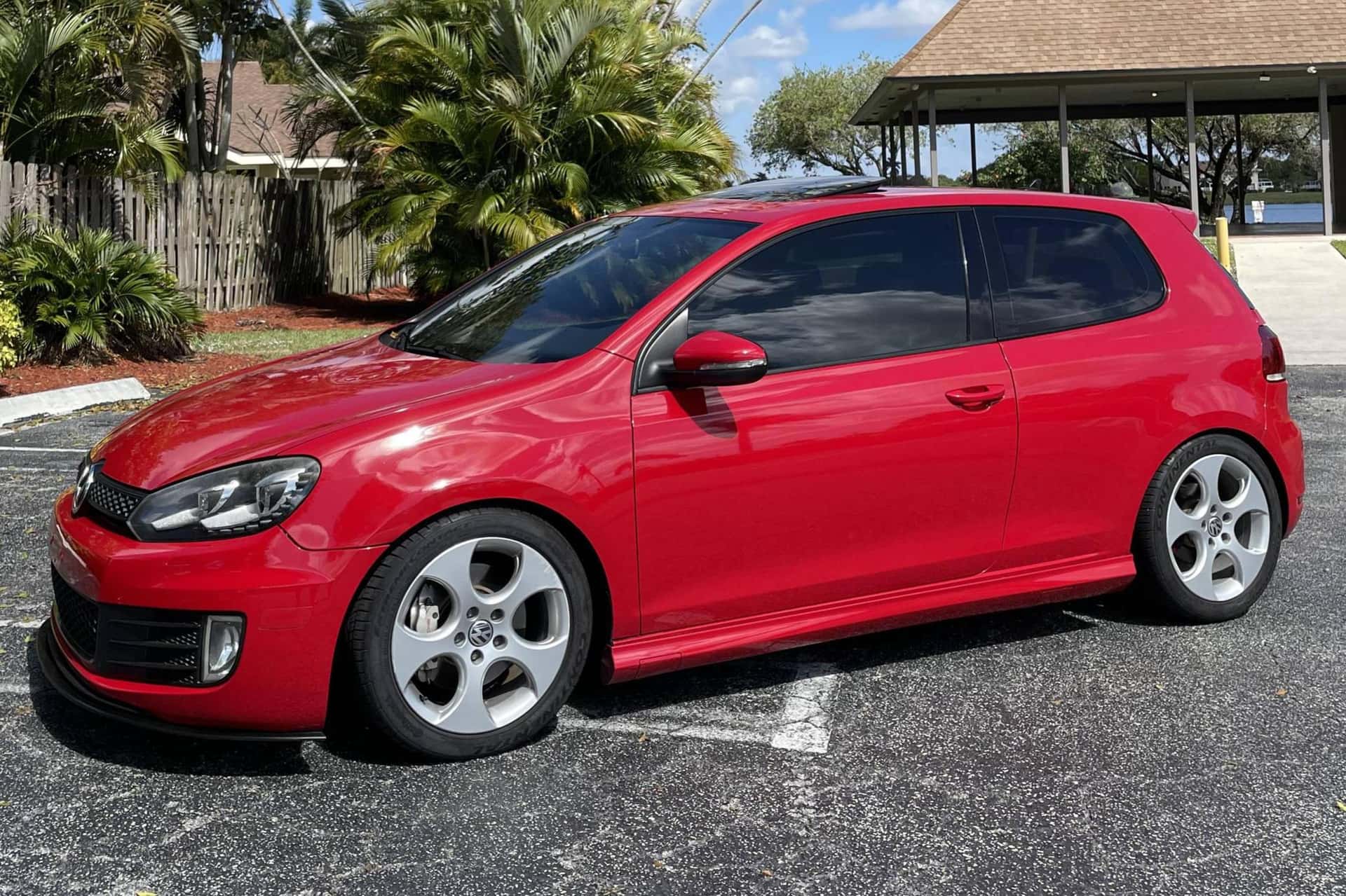 2012 Volkswagen Mk6 GTI sold for $11,600