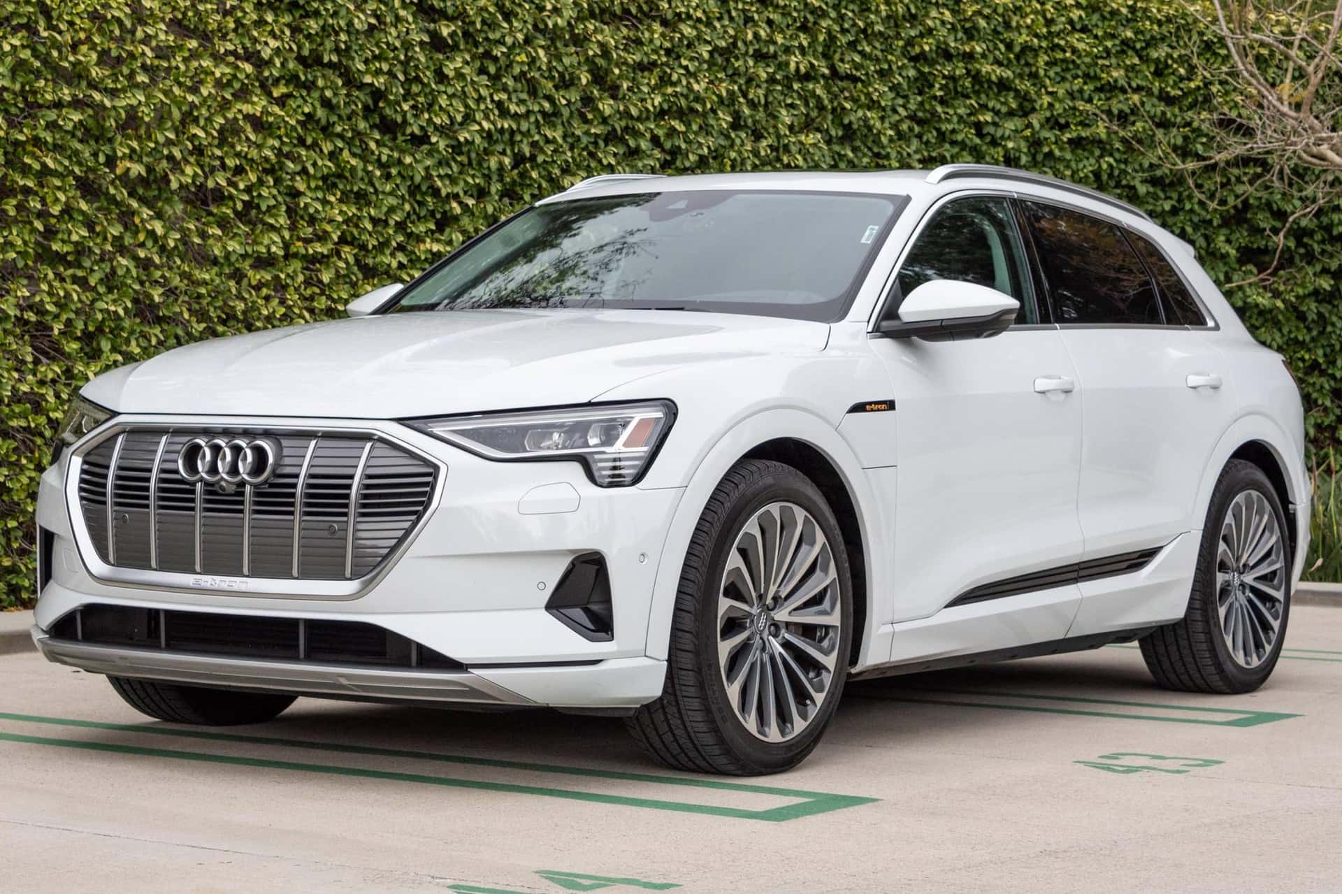 2019 Audi e-Tron sold for $40,000