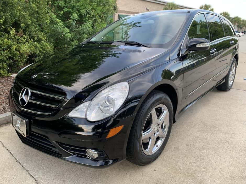 2010 Mercedes-Benz W251 R-Class sold for $14,500