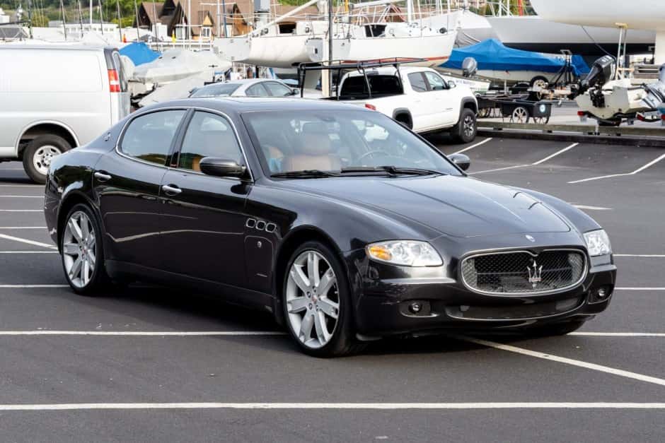 2007 Maserati Quattroporte sold for $15,357