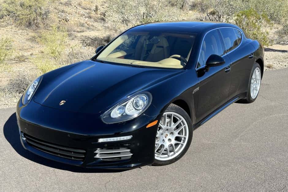 2014 Porsche Panamera sold for $28,500
