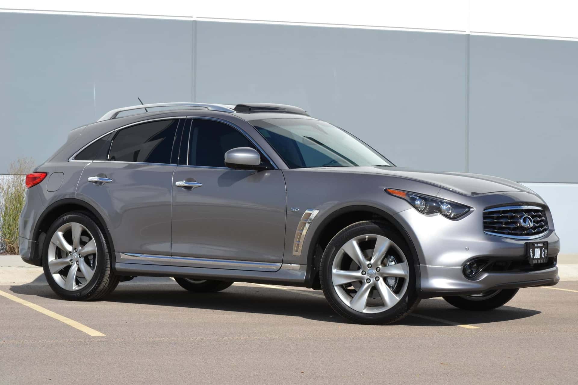 2009 Infiniti FX50 sold for $21,000