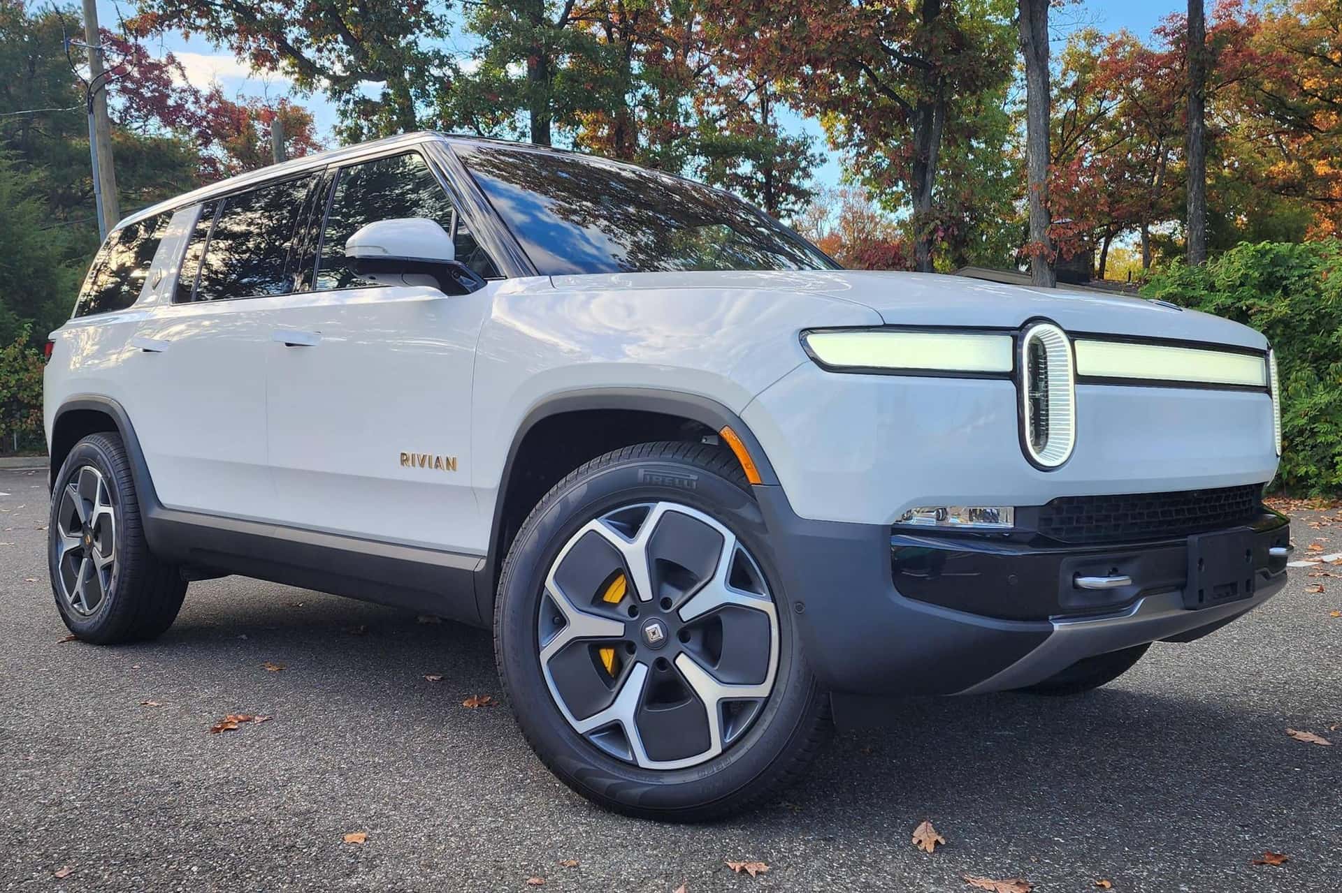 2023 Rivian R1S sold for $84,000