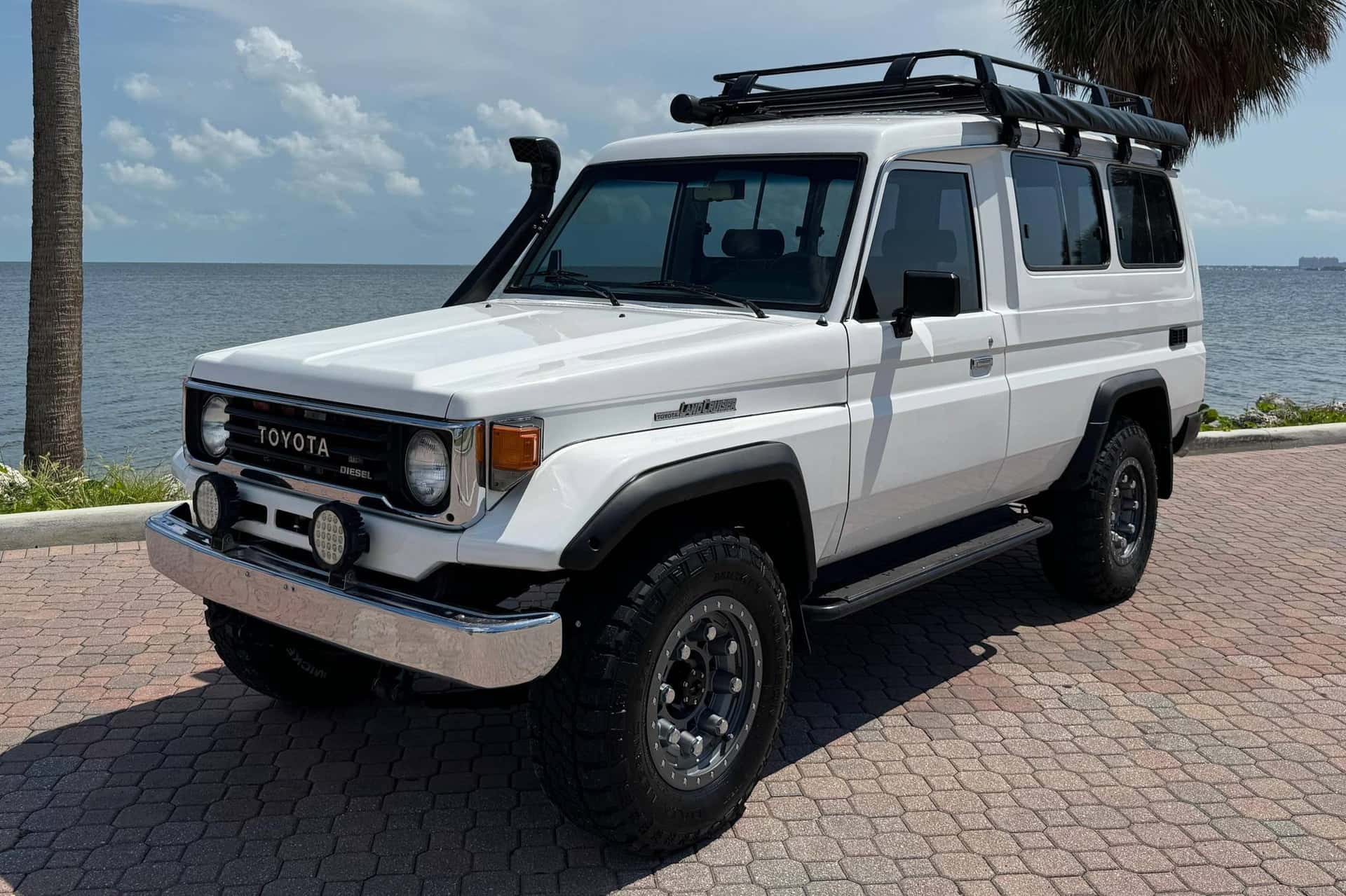 1992 Toyota Land Cruiser sold for $28,500