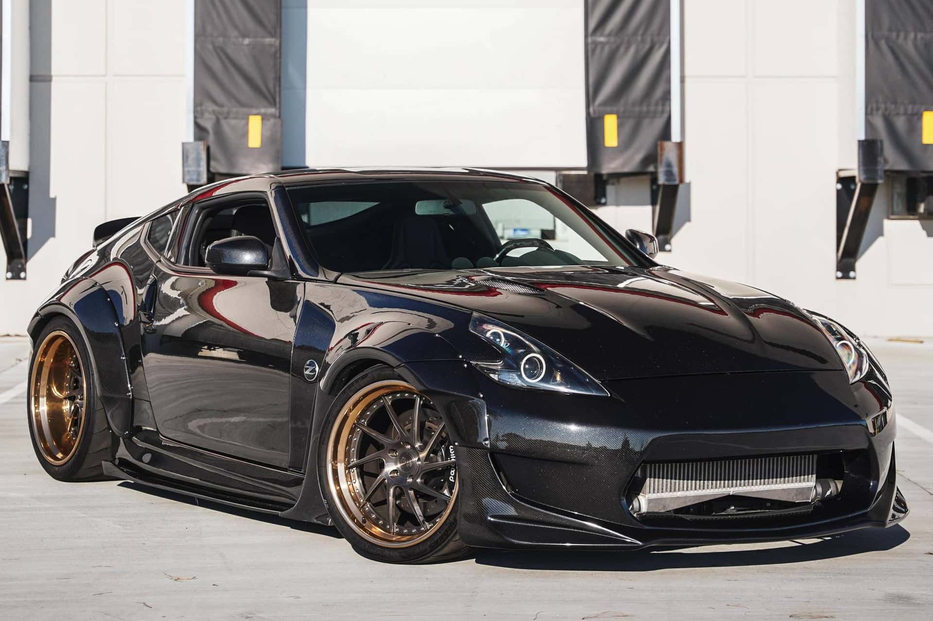 2009 Nissan 370Z sold for $40,250