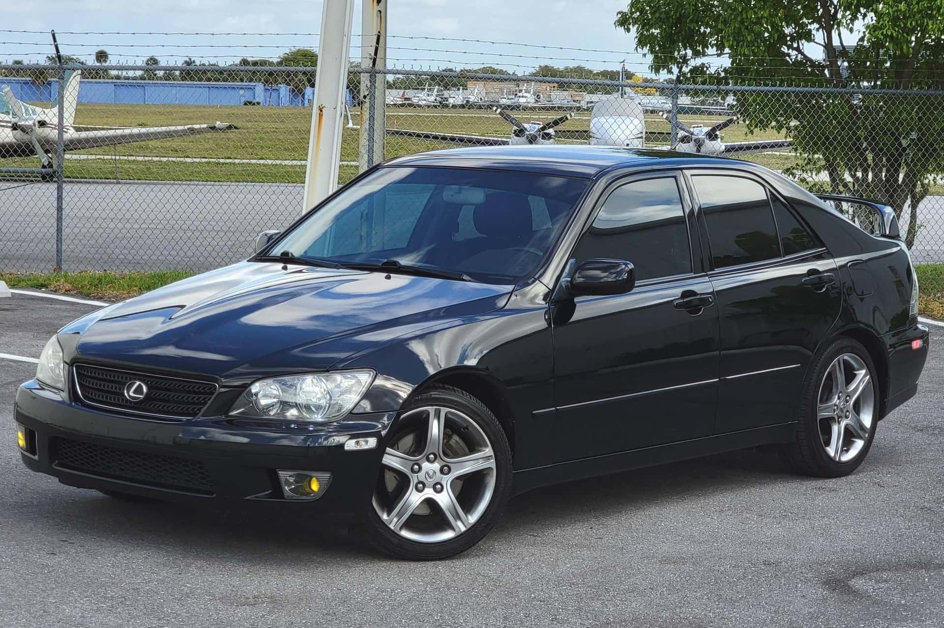 2004 Lexus IS sold for $17,250