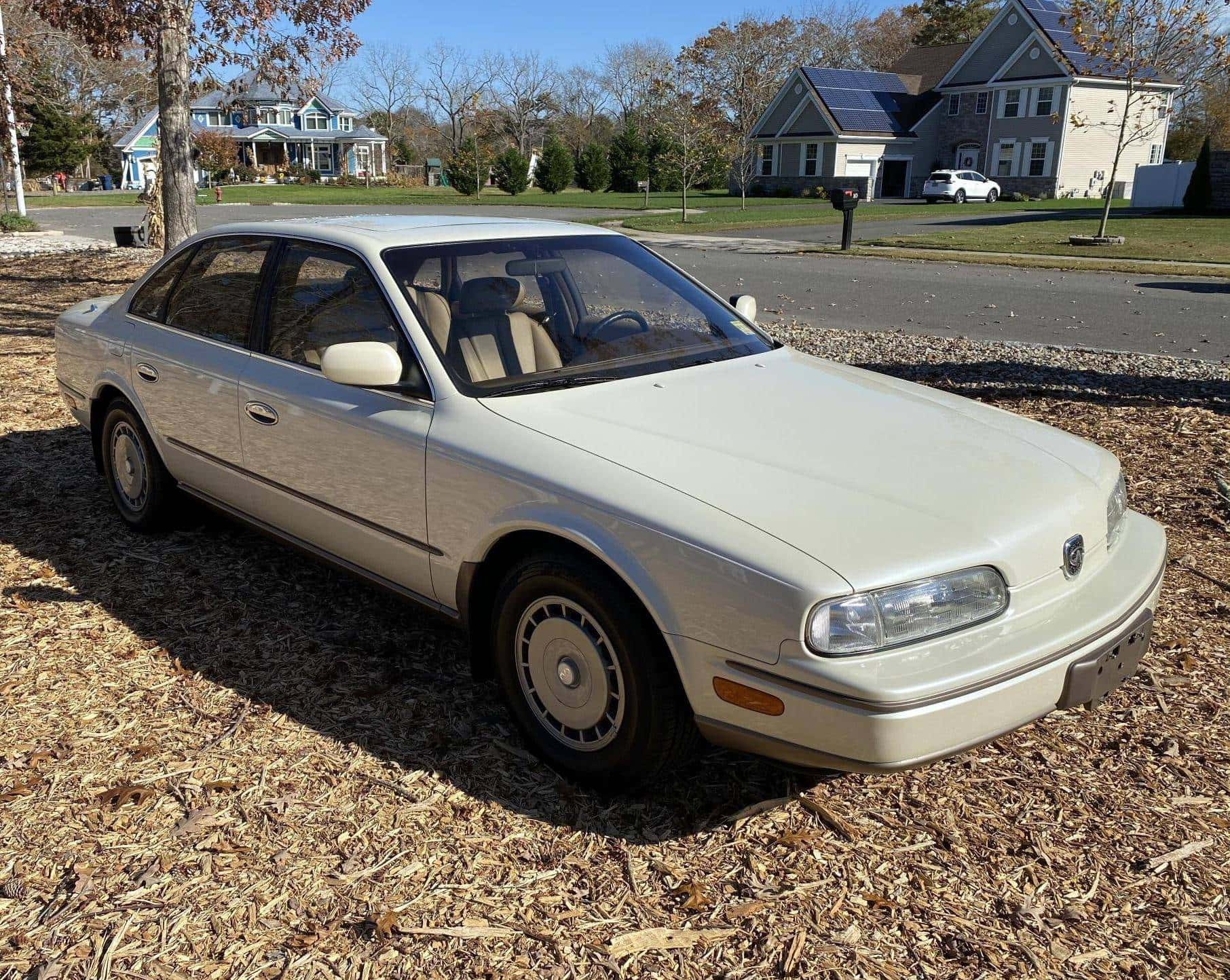 1992 Infiniti Q45 sold for $27,000