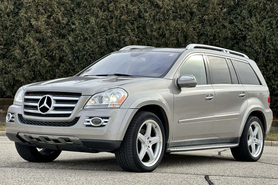 2009 Mercedes-Benz GL & GLS-Class sold for $19,909