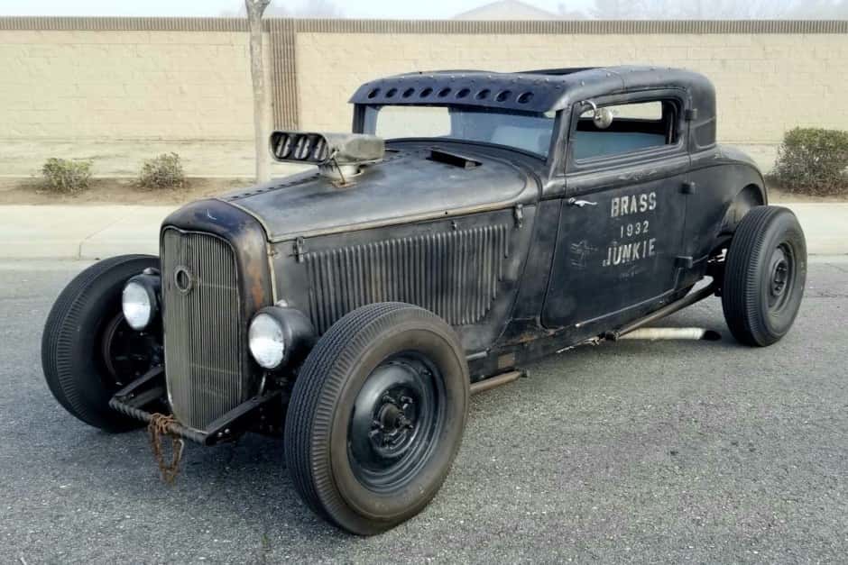 1932 Plymouth Deluxe/Special Deluxe sold for $30,750
