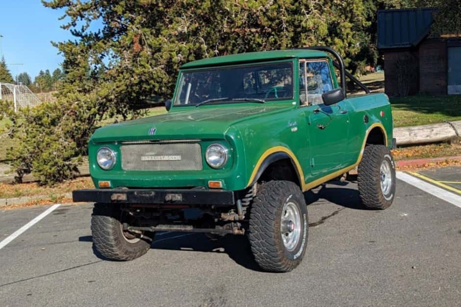 1967 International Harvester Scout sold for $8,900