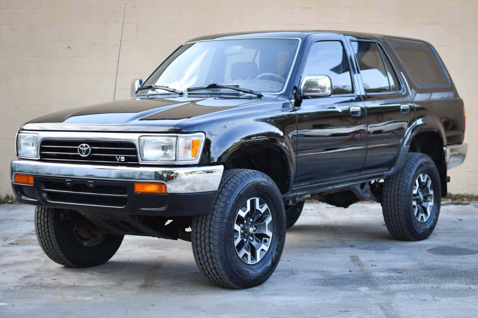1993 Toyota 4Runner sold for $9,000