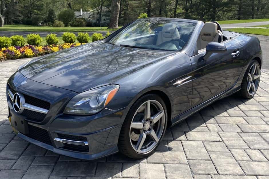 2015 Mercedes-Benz SLK-Class sold for $21,750