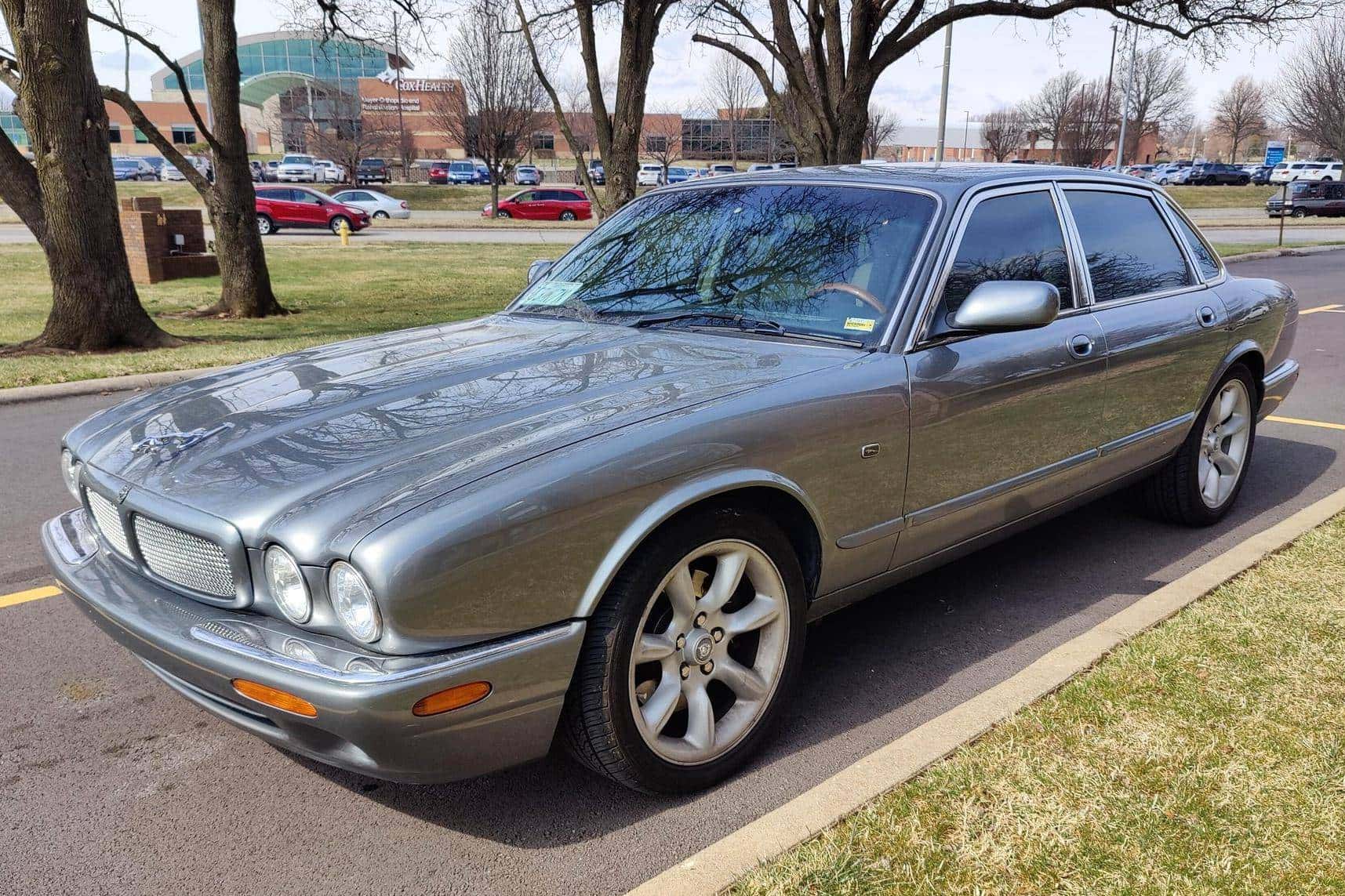 2003 Jaguar XJR sold for $5,450