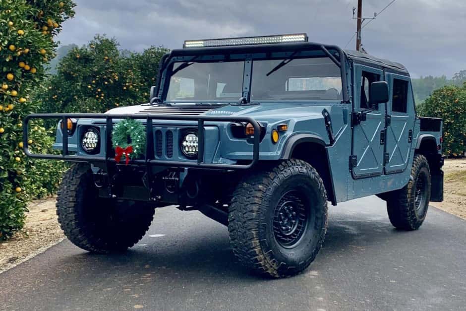 2010 Hummer HMMWV/Humvee sold for $53,000