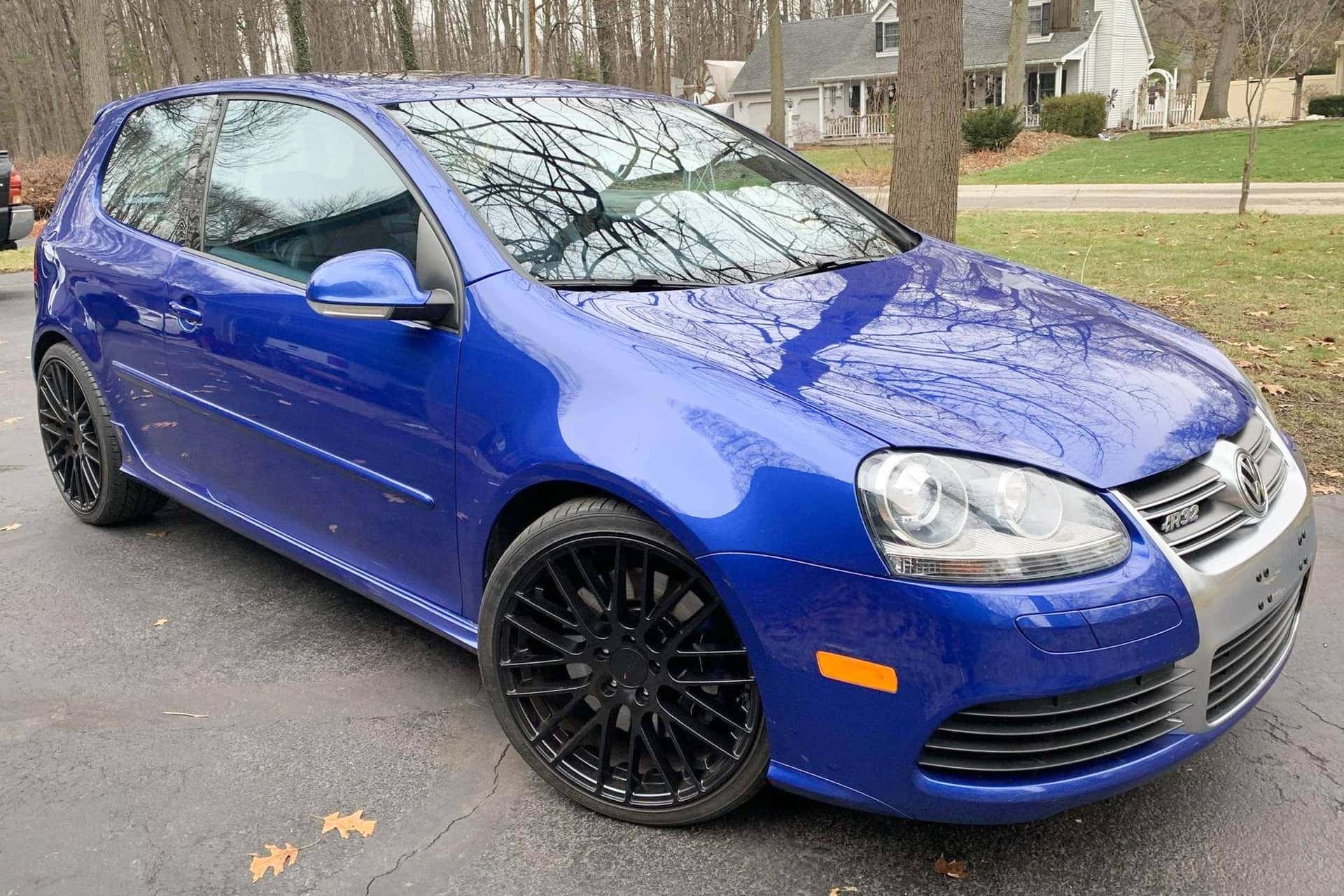 2008 Volkswagen R32 sold for $12,600