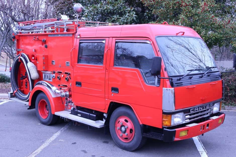 Mitsubishi Canter classic car
