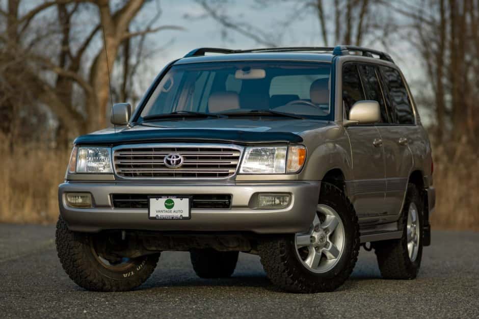 2004 Toyota Land Cruiser 100-Series sold for $33,500