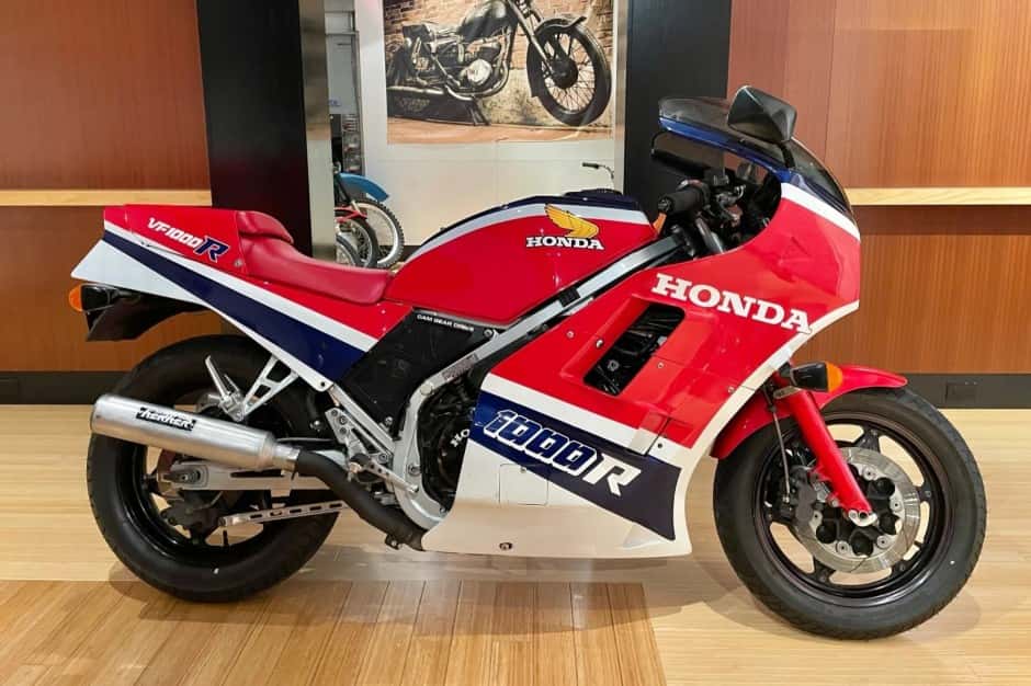 1985 Honda VF & VFR sold for $11,000